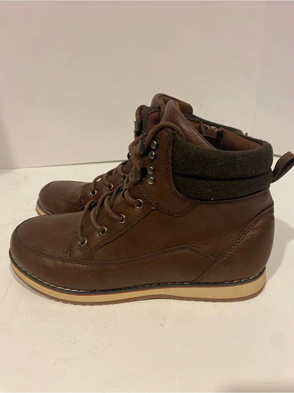 Steve Madden boys dress casual bracerr boots brown zip lace size 3